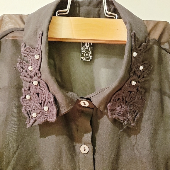 FCNY Sheer Black Sleevless Button Down Top - Picture 3 of 7